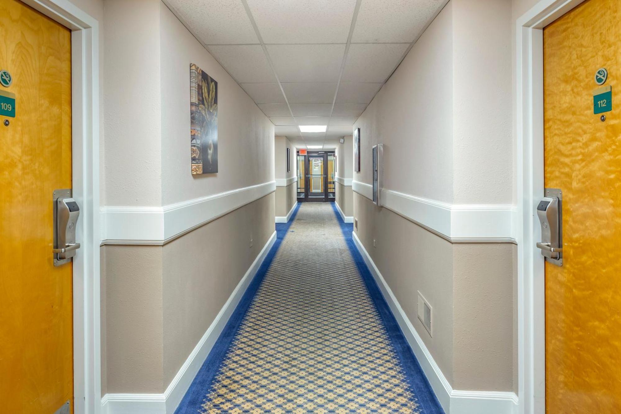 Hotel Econo & Southern Pines