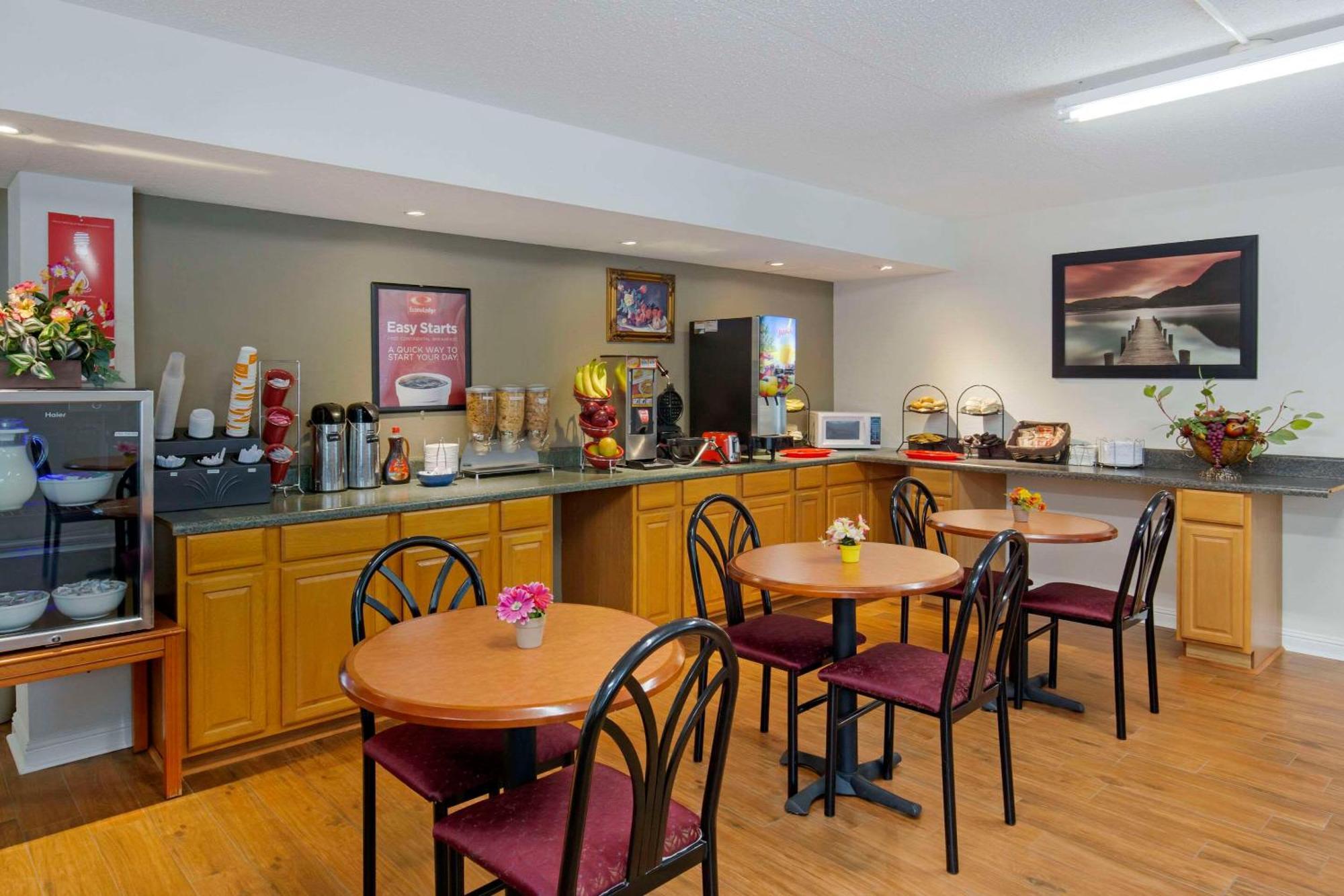 Econo & Hotel Southern Pines
