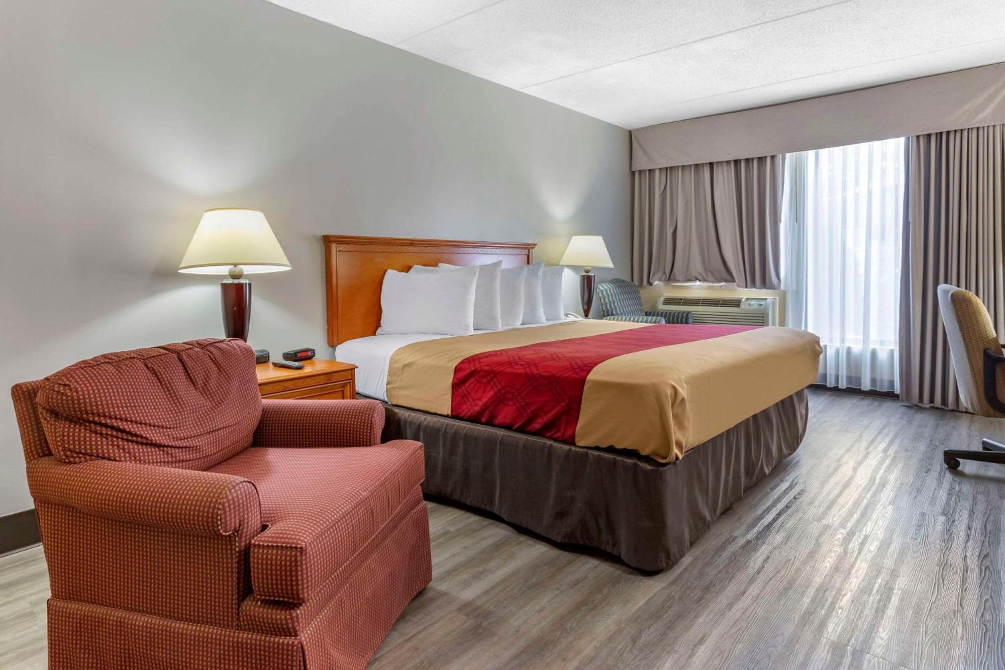 Econo & Hotel Southern Pines